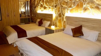 رزرو بوم گردی مزرعه خورشید (سوئیت 8 نفره)