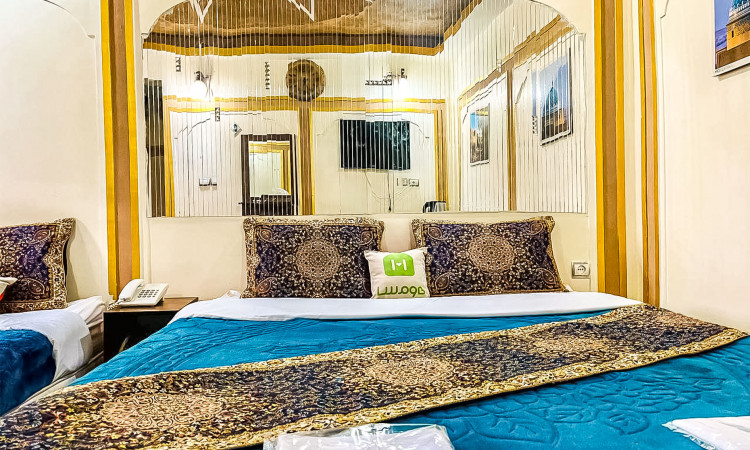 رزرو هتل سنتی فیروزه (اتاق 3 تخته)