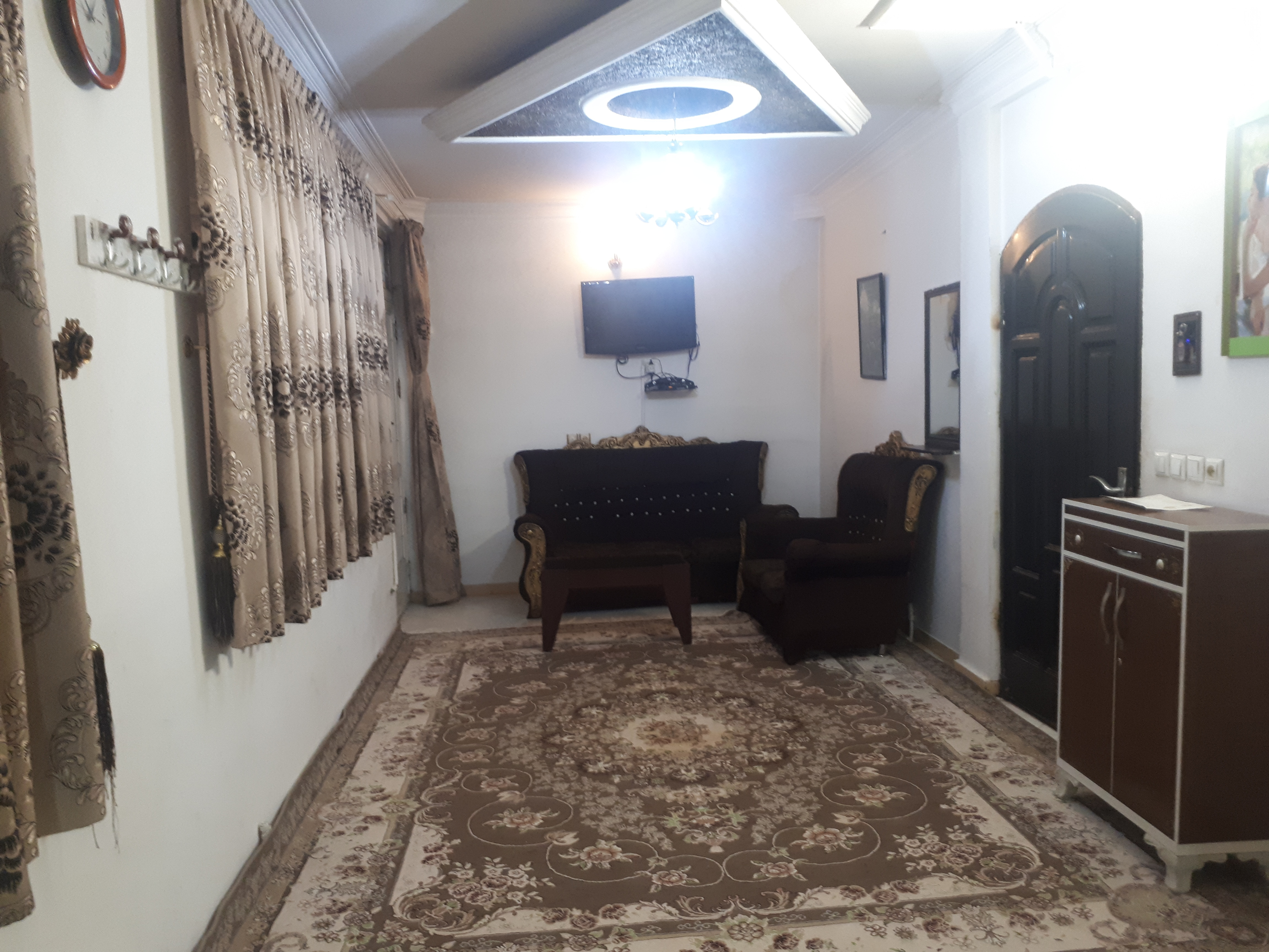 اجاره آپارتمان یک خواب ویلایی حیاط دار
