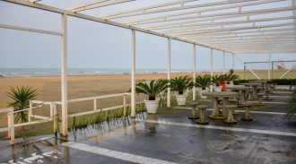 رزرو مجتمع ساحلی امیرسرا واحد 102 اتاق 4 تخته