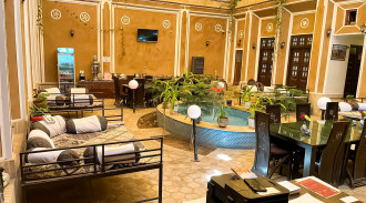 رزرو بوم گردی نقره اتاق سه نفره (تخت دونفره و یک نفره)