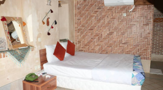 رزرو اقامتگاه سنتی ماه منیر (چهار تخته)