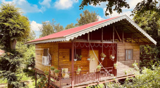 كوخ خشبي من غرفتي نوم للإيجار في كتم ماسال