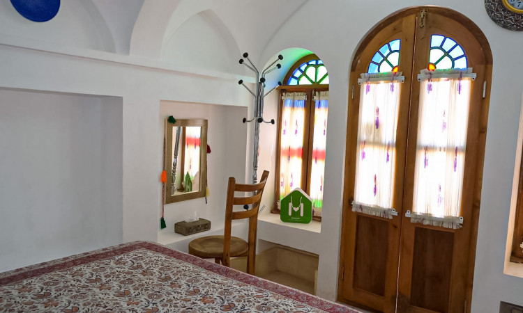اجاره اقامتگاه سنتی خانه پارسی کاشان (دبل کوچک 2)