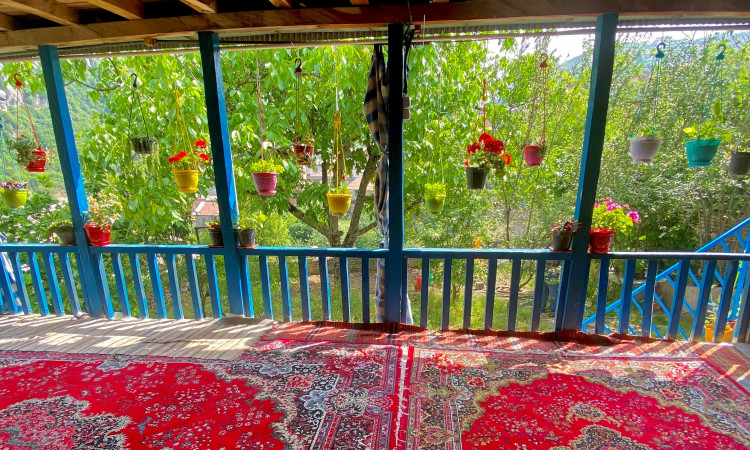 اقامتگاه بومگردی روستای زیارت