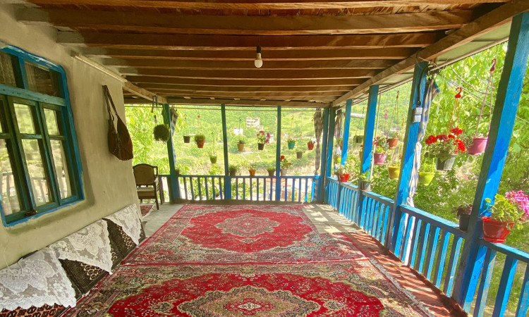 اقامتگاه بومگردی روستای زیارت