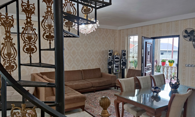 اجاره ویلا جنگلی با جکوزی شش نفره با فضای عالی