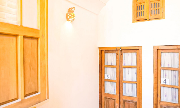 رزرو اقامتگاه سنتی خانه پارسی کاشان (سه تخته سرداب 1)