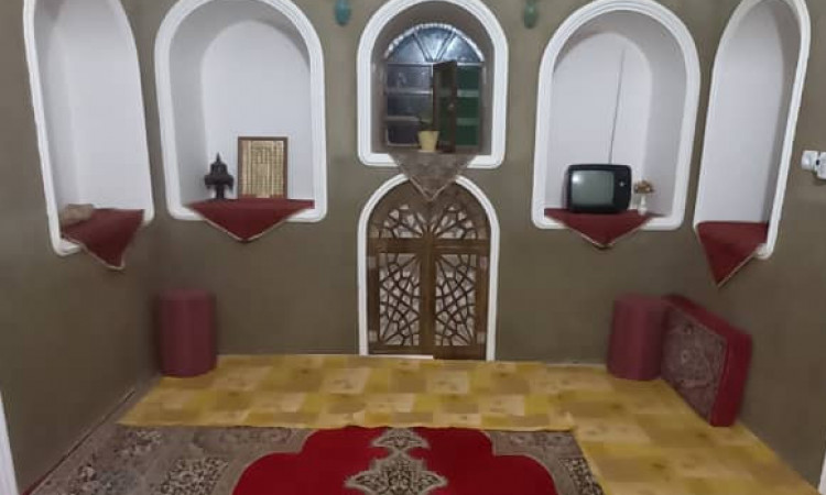 رزرو بوم گردی عمارت سلطانیه