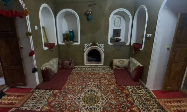 رزرو بوم گردی عمارت سلطانیه