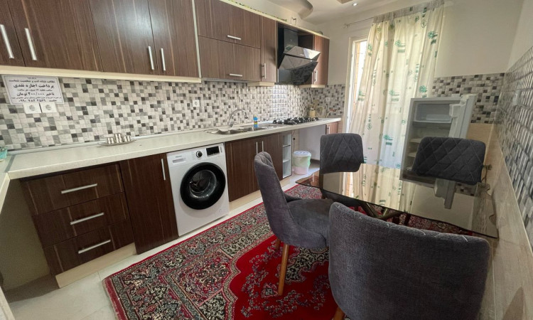 اجاره آپارتمان تميز واقع در رشت چهارراه گلسار