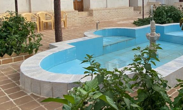 رزرو اقامتگاه بوم گردی عمارت خلوت اصفهان (اتاق یک)