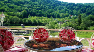 اجاره ویلا وارش دامنه جنگل ومشرف به رودخانه