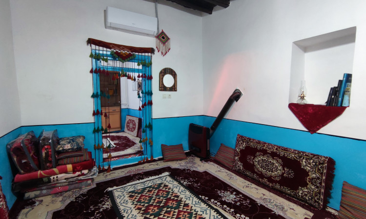 رزرو بوم گردی هامپوئیل خانه باریش