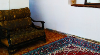 رزرو اقامتگاه بوم گردی خانه مادری نجف آباد (اتاق ارغوان)