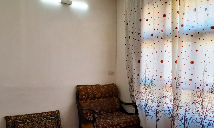 رزرو اقامتگاه بوم گردی خانه مادری نجف آباد (اتاق ارغوان)