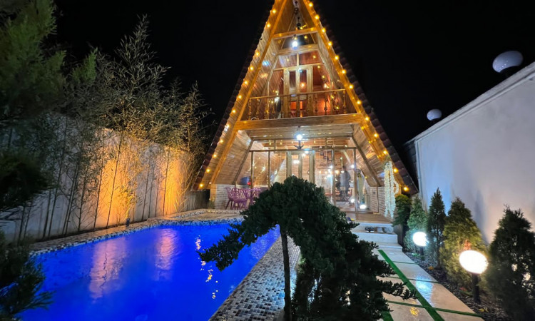 اجاره کلبه دارای استخر و جکوزی روباز