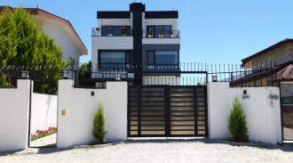 اجاره ویلا تریپلکس استخرآبگرم باران