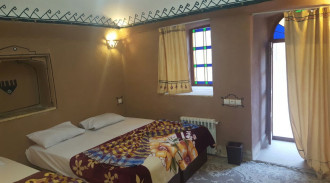 رزرو بوم گردی فروردین اتاق سه تخته عادی 1