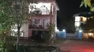 اجاره ویلا باغ نیمه دربست