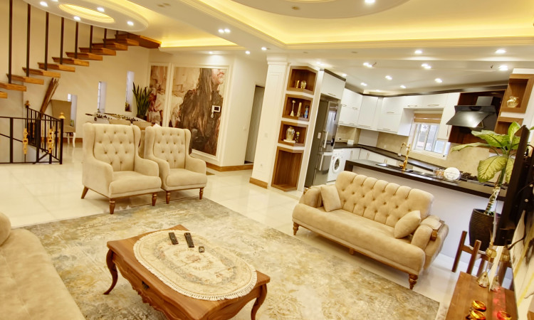 ویلای استخردار توبن(جاده جواهرده)