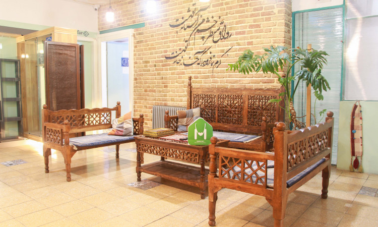 رزرو هتل آپارتمان ایوان ( اتاق پیچک آقایان)