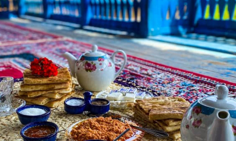 رزرو اقامتگاه هلوچین گیلان