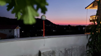 ویلای جنگلی نورسان با ویوی دریا ،دربست کامل 2خوابه