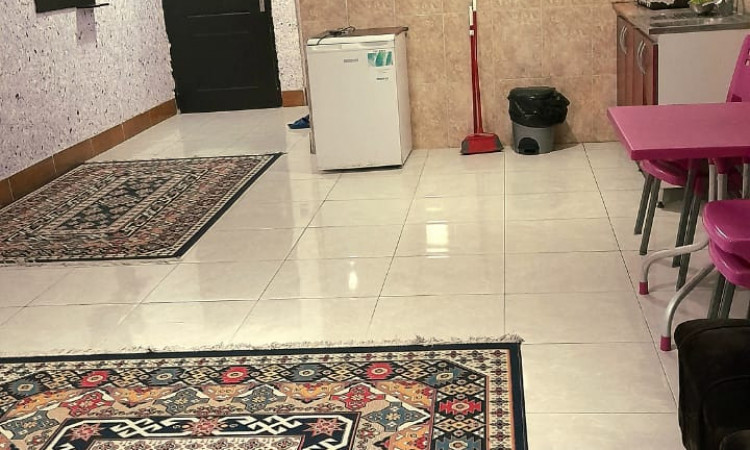 هتل آپارتمان آمیس3،ساحلی بسیار شیک و تمیز طبقه دوم