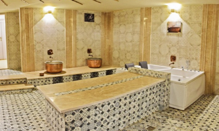 هتل آپارتمان ایوان ( اتاق مشترک 5 تخته )