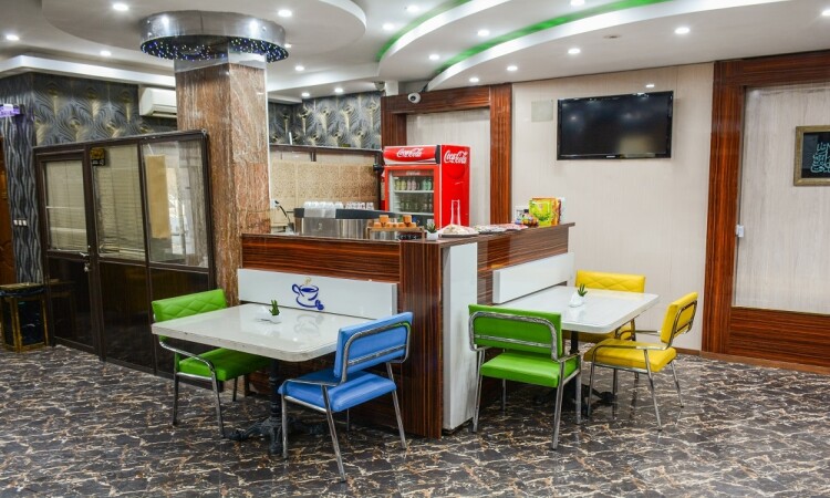 رزرو هتل گل گندم ( اتاق 3 تخته با صبحانه رایگان)