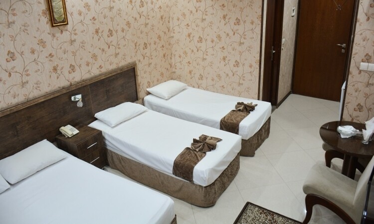 رزرو هتل گل گندم ( اتاق 4 تخته با صبحانه رایگان)