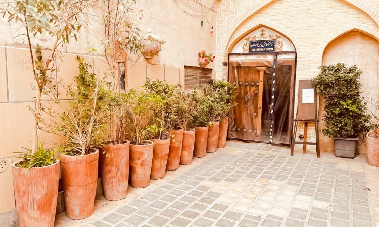 رزرو اقامتگاه سنتی یاس اصفهان شاهپسند 2