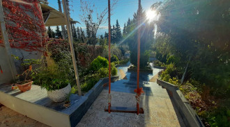 فيلا للايجار في Hayatdar تطل على الغابة