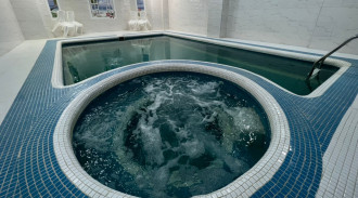 رزرو ویلا استخر جکوزی دار مهدی