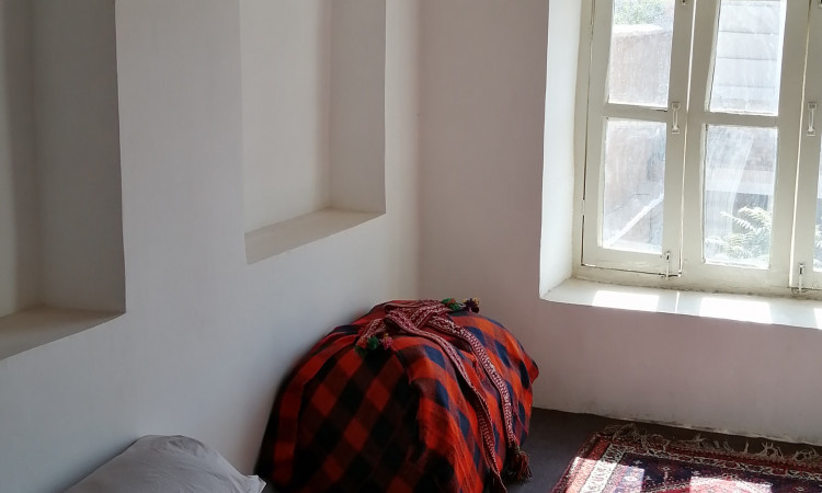رزرو اقامتگاه بوم گردی نیمروز سروستان (3 نفره)