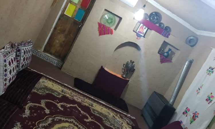 رزرو بوم گردی عمو قدرت ( سوئیت رعنا )