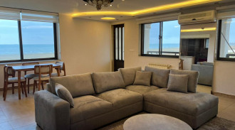 اجاره ویلای ساحلی با ساحل شخصی و فضای سبز