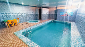 اجاره ویلا استخردار با جکوزی و بیلیارد پاسداران