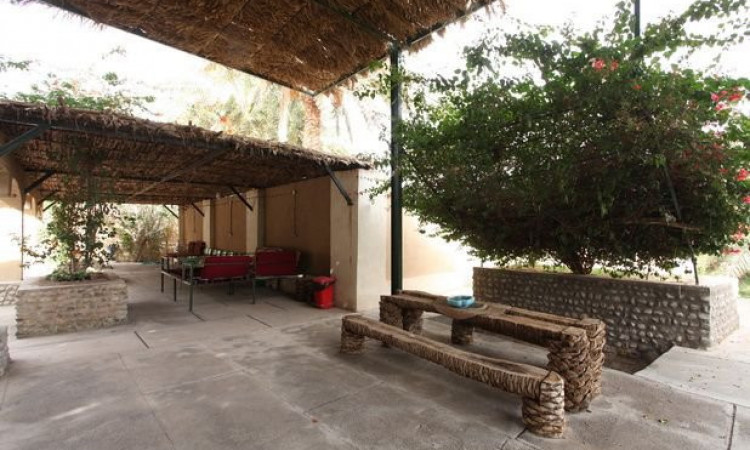 رزرو بوم گردی نبکا(اتاق نارنگی)