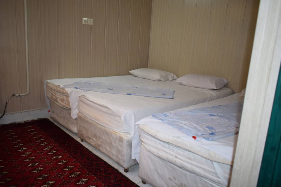 رزرو هتل سپیده واحد یک خوابه 3 تخت و 2 کاناپه تخت شو
