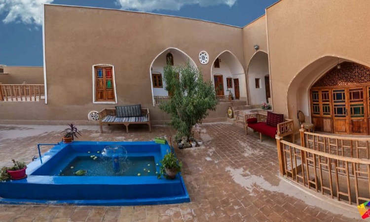 رزرو اقامتگاه دژگلی : اتاق سه دری