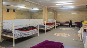 حجز سكن فتيات مهتاب (أسفل السرير الرابع)