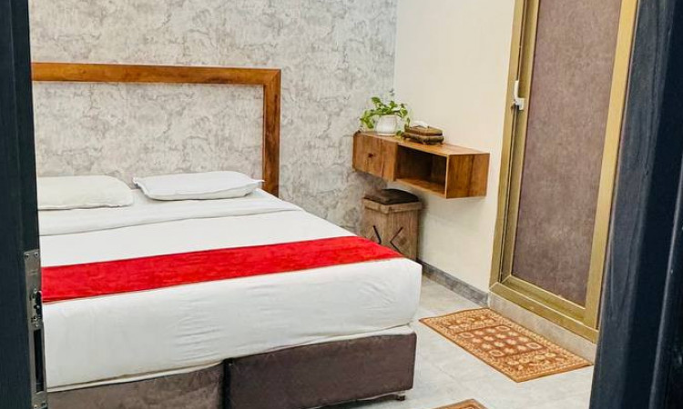 رزرو هتل جمالی یک نفر با غذا منو اقتصادی طبقه چهارم