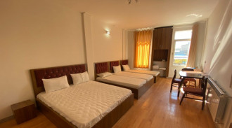 هتل بزرگ کوروش - پنج نفره