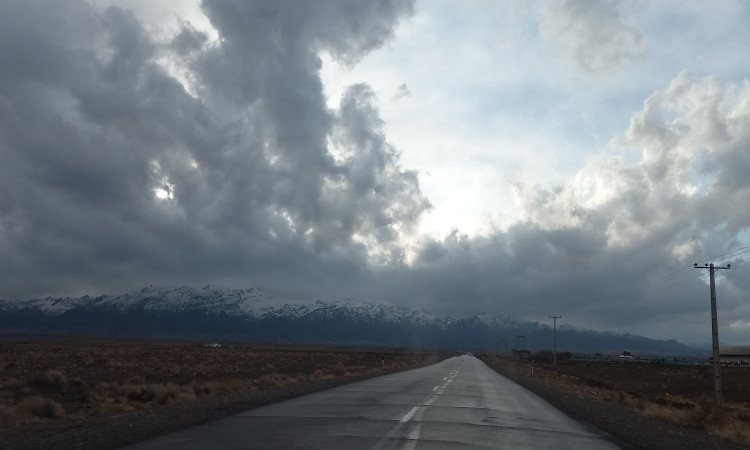 اجاره اقامتگاه بوم گردی بابا اکبر روستای ارزنه باخرز