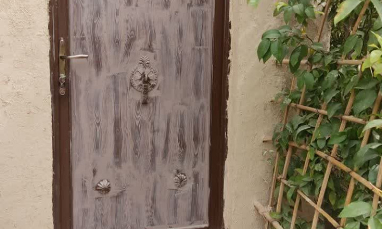 رزرو بوم گردی حرفه ایی کلوت شهداد(اتاق6)