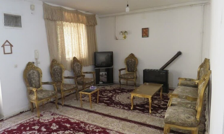 اجاره ویلا تک خوابه بیستون