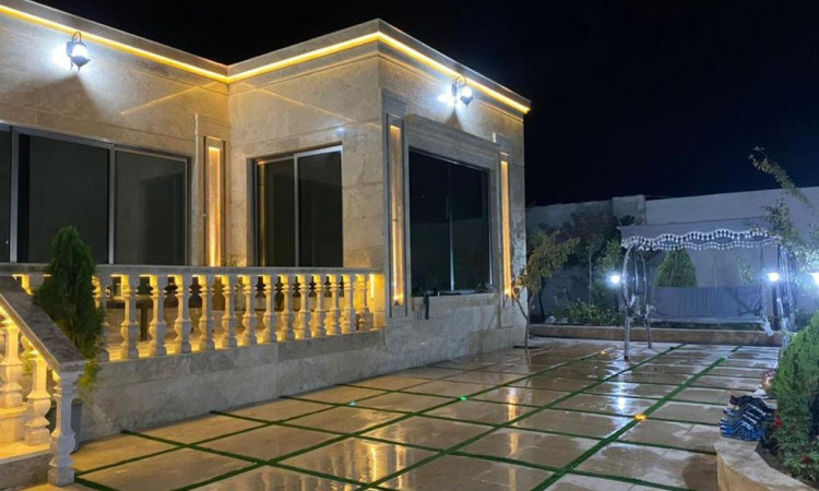 استئجار فيلا مع مسبح في شنديز