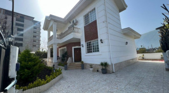 اجاره ویلا استخر دار نمک آبرود